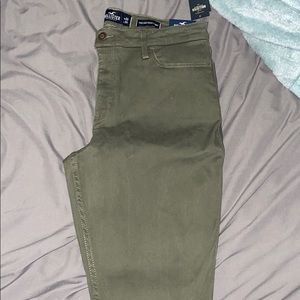 Hollister high rise super skinny Olive Green